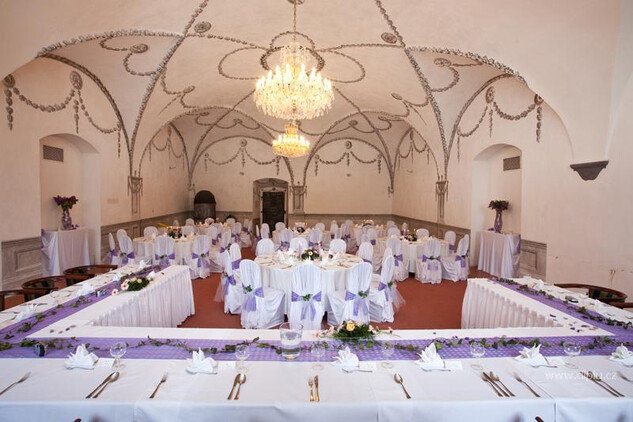 Svatební hostina ve Velkém sále