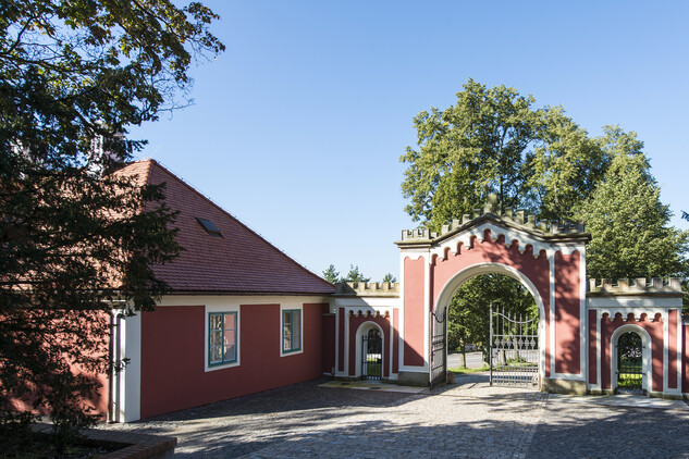 Karlova Koruna, domek zahradníka, po obnově