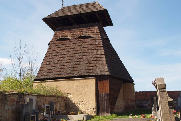Slánsko, zvonice v Kvílicích