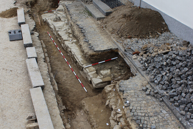 Archeologický výzkum u farního kostela