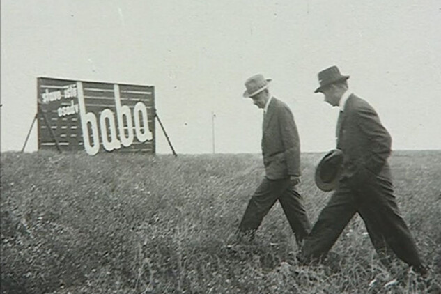 Před začátkem stavby, 1931 (dokument ČT Deset století architektury, 1997)