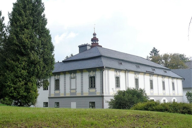 Exteriér letohrádku po rekonstrukci